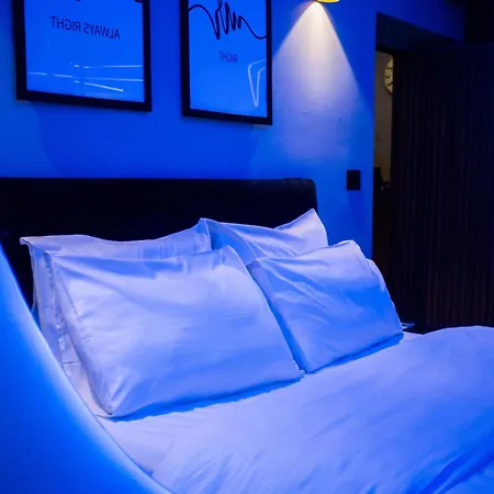 The Bubbles - Jacuzzi 3*