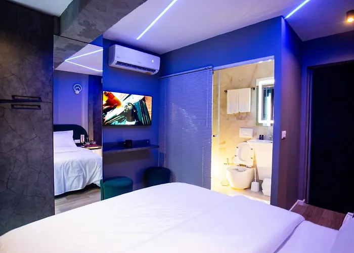 The Bubbles - Jacuzzi Hotel 3*