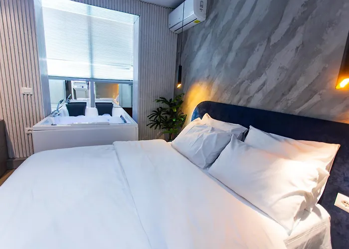 The Bubbles - Jacuzzi 3*