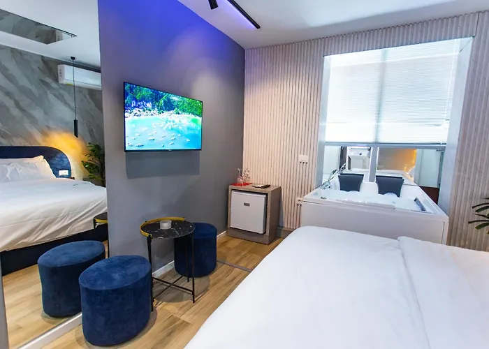 The Bubbles - Jacuzzi Hotel 3*