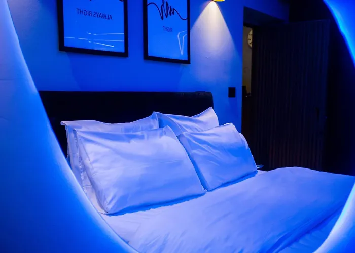 The Bubbles - Jacuzzi 3*