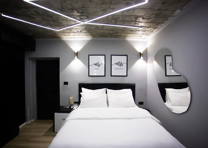 The Bubbles - Jacuzzi 호텔