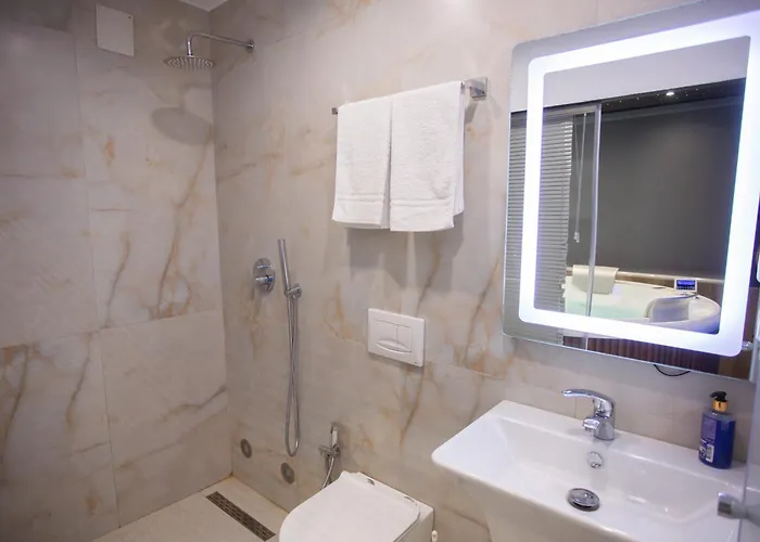 The Bubbles - Jacuzzi 3*