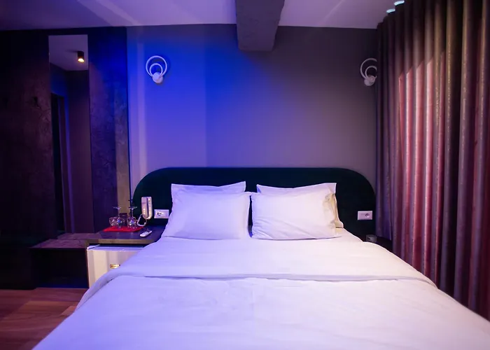 מלון The Bubbles - Jacuzzi