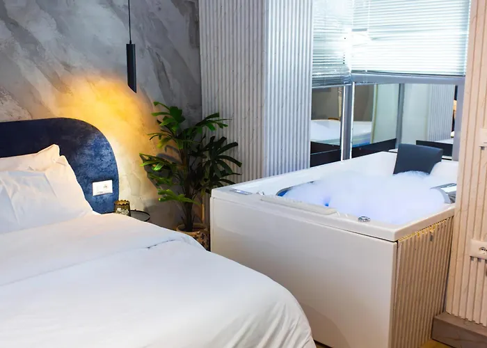 The Bubbles - Jacuzzi 3*